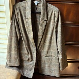 Women’s black/brown plaid blazer, size xl